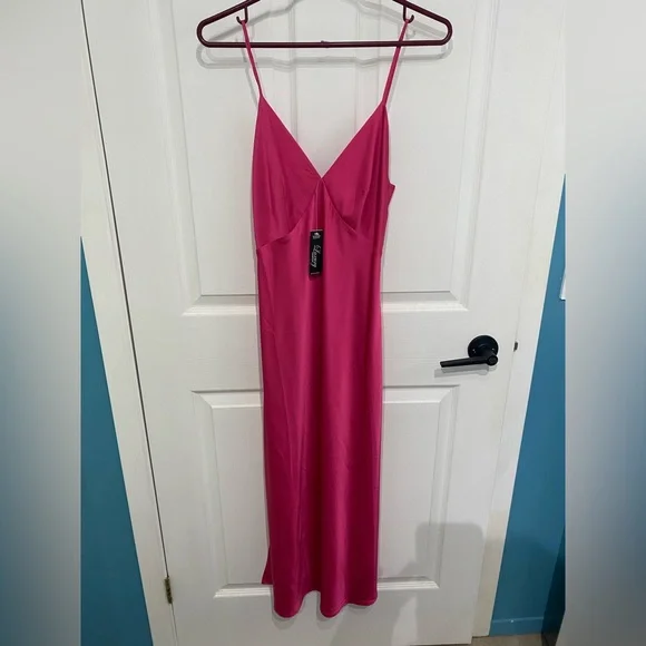 Satin dress - Picture 3 of 6